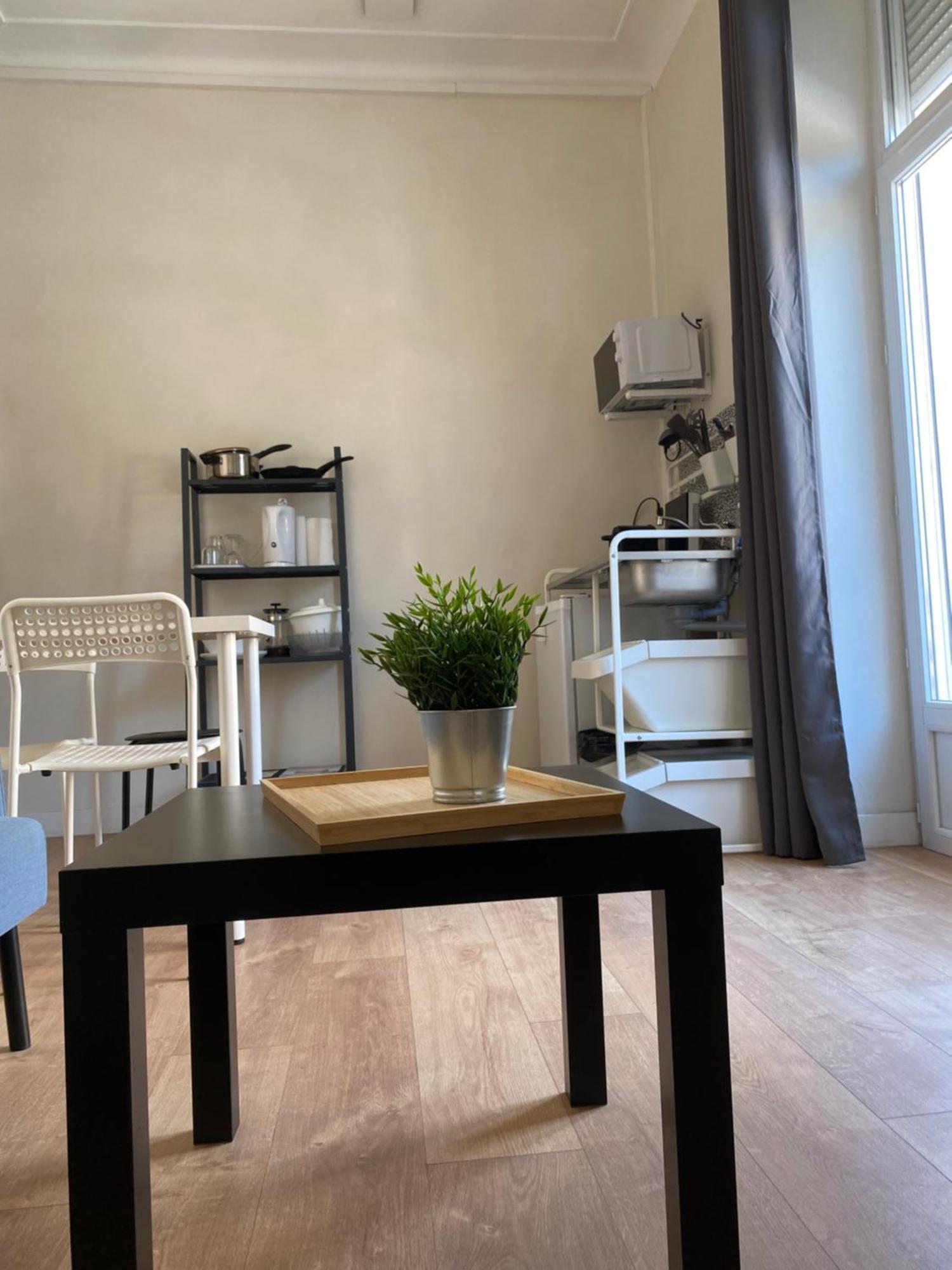 La Maison D'Antonin 2 นีมส์ ภายนอก รูปภาพ
